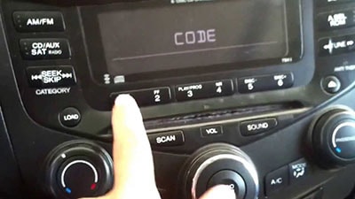 entrer code radio volkswagen caddy van